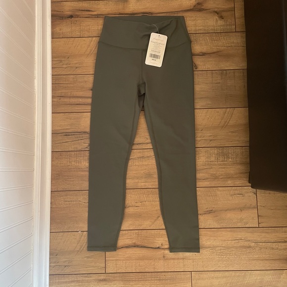Fabletics High-waisted Powerhold 7/8 XS/4 Safari - Picture 5 of 6